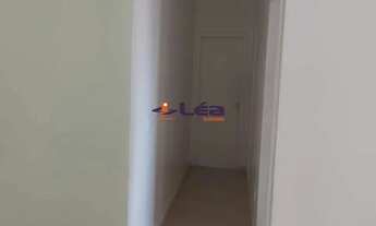 Imagem 3: Apartamento à venda em Suzano-SP, no Conj. Residencial Irai: 2 quartos, sala, banheiro, va