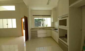 Imagem 3: Imóvel para aluguel possui 140 metros quadrados com 3 quartos