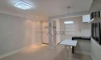 Imagem 2: Oportunidade - Apartamento - Bosque dos Eucaliptos - Edifício Vitor Hugo - 2 Dormitórios