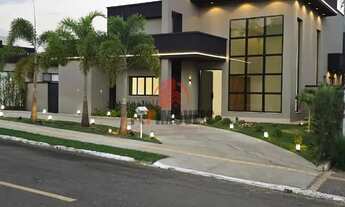 Imagem 2: Imóvel para venda tem 360 metros quadrados com 4 quartos