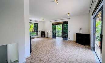 Imagem 7: CASA À VENDA COM 4 DORMITÓRIOS E PISCINA