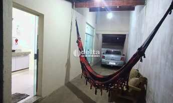 Imagem 7: Casa disponível para venda no bairro Laranjeiras em Uberlândia MG