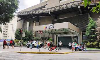 Imagem 2: Ponto comercial/Loja/Box para aluguel possui 35 metros quadrados