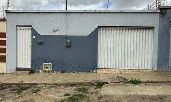 Imagem: Casa a venda na Mestre Darmas em ótimas