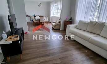 Imagem 2: Casa em Rua São Joaquim - Jardim Botânico - Curitiba/PR