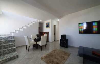 Imagem 8: Casa com 4 Quartos para alugar por R$ 6.000/mês - Aeroporto - Juiz de Fora/MG