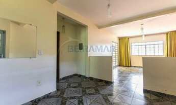 Imagem 6: Casa Ampla de 5 Quartos para Alugar no Riacho Fundo II Conforto e Espaço em 2 Andares