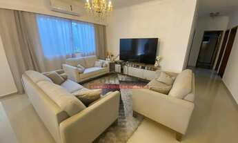 Imagem: Casa com piscina e churrasqueira no Flora