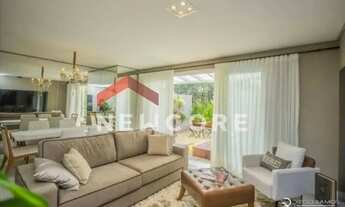 Imagem: Casa de condomínio em Rua Paulo Madureira