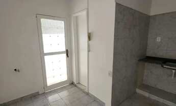 Imagem 6: Casa de Vila para aluguel com 1 quarto e 44 metros quadrados, em Rocha Miranda - Rua dos D