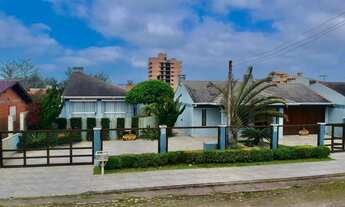 Imagem 2: Casa 3 dormitórios 1 suíte lareira piscina gourmet praia de Mariápolis