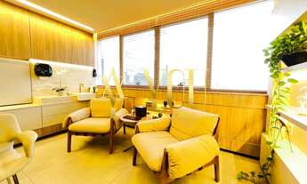 Imagem 4: Consultório Individual com Maca Embutida na Parede proporcionando mais Espaço no Órion Con