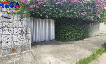 Imagem: Casa com 367²m com 04 Quartos no Bairro