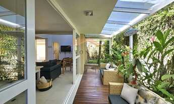 Imagem 7: Poucos passo do mar - Casa de condomínio fechado à venda com 4 suítes e 2 vagas