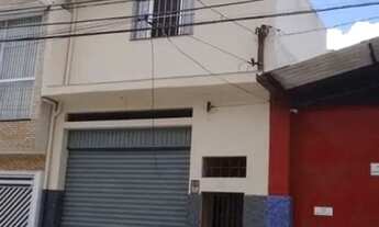 Imagem: AMPLA CASA PARA LOCAÇÃO