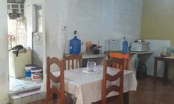 Imagem 6: Casa com terreno grande, excelente localização na área próxima a Augusto Montenegro