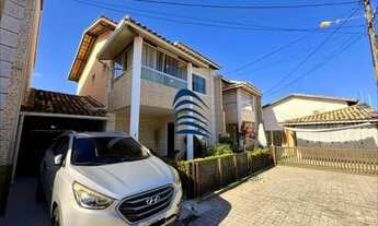 Imagem: Casa duplex com 4/4 em Condomínio Fechado