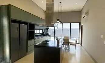 Imagem 3: Casa para venda em Quintas de São José de 157.00m² com 3 Quartos, 3 Suites e 2 Garagens