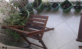 Imagem 5: PC106 Lindo Apartamento Reformado, com 2 Qtos, Varanda, no Centro, Cond. Badi Gabriel