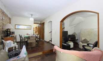 Imagem 2: Porto Alegre - Casa Padrão - Auxiliadora