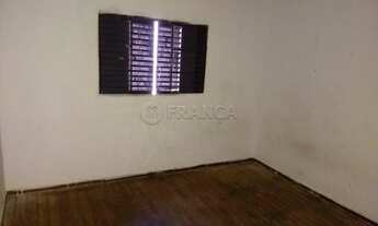 Imagem 7: Jacareí - Casa Padrão - Jardim Bela Vista