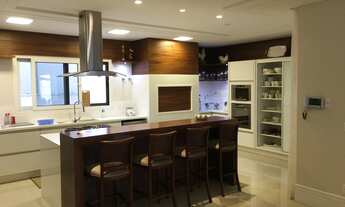 Imagem 7: Casa para venda possui 1000 metros quadrados com 5 quartos.