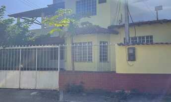 Imagem: Casarão no rio da prata