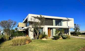 Imagem 2: Casa em Condomínio de 5 dormitórios à Venda - Capão da Canoa