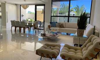 Imagem 6: Casa Maravilhosa em Jardins Veneza