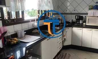 Imagem 4: Excelente Casa com 198m² 3 dormitórios sendo 1 suíte, Ótima Localização, Rua Sem Saída