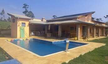 Imagem 2: Chácara para Venda em Pinhalzinho, Zona Rural, 4 dormitórios, 2 suítes, 4 banheiros, 1 vag