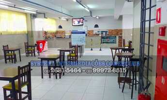 Imagem: Restaurante Confinado dentro de uma grande