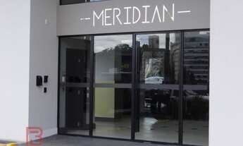 Imagem 2: Apartamento com 04 suítes e 03 vagas de garagem. Piscina e ótima área de lazer, no Bairro