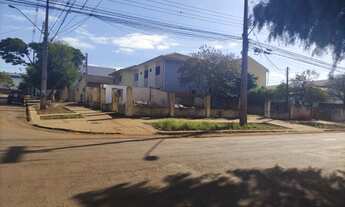 Imagem 2: Terreno de esquina à venda, bairro Universitário, 1 quadra da Unioeste em Cascavel - Pr