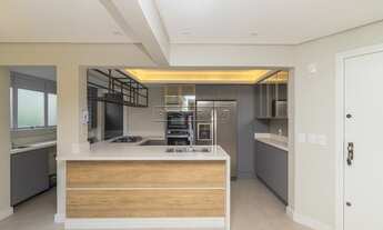 Imagem 3: Imperdível na Mata Bacelar esquina com Nova York e 24 de Out - SUPER Reformado, Desocupado