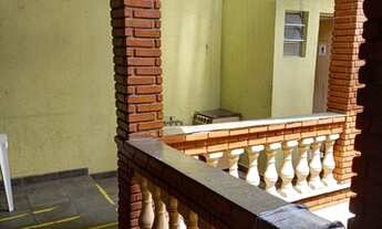 Imagem 2: Alugo p.escola Casa com 4 dormitórios