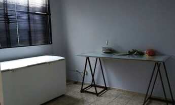 Imagem 4: Grande casa no centro da cidade