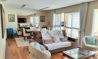 Imagem 4: Apartamento para venda com 131 metros quadrados com 3 quartos