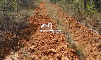 Imagem: Fazenda no município de Santa Rita do Trivelato