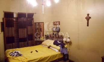 Imagem 3: Casa para comprar no bairro Guarujá - Porto Alegre com 3 quartos