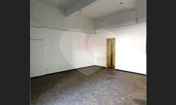 Imagem 7: Lojão 57m² Casa com 2 dormitórios