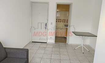 Imagem 2: Apartamento na Vila Clementino com dois quartos, uma vaga de garagem, ao lado do metrô Hos