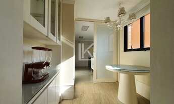 Imagem 5: Apartamento com 168M², 3 dormitórios sendo 3 suítes, sala com teto rebaixado, projeto de i