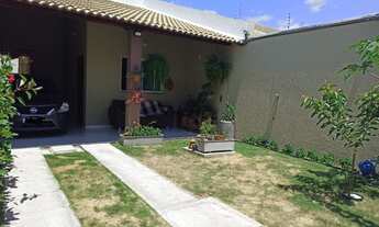 Imagem: Casa à venda possui 80m² com 2 suítes(