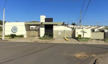 Imagem: Casa térrea no condomínio RESIDENCIAL