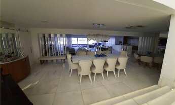 Imagem: Sobrado em Taboão da Serra bem localizado