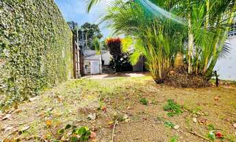 Imagem 6: Casa assobradada com 442m2 de terreno, próximo dos principais comércios do bairro!!!