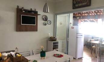 Imagem 4: Casa para venda tem 190 metros quadrados com 3 quartos em Jardim Stella - Santo André - SP