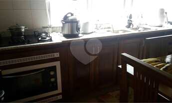 Imagem 7: Maravilhosa casa triplex com duas vagas de garagem, junto ao polo comercial da penha