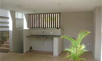 Imagem 2: Casa de condomínio sobrado para aluguel tem 350 metros quadrados com 3 quartos